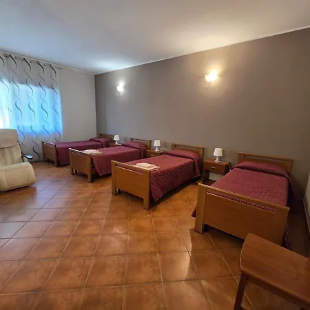 Bed and breakfast La Petrosa 3*