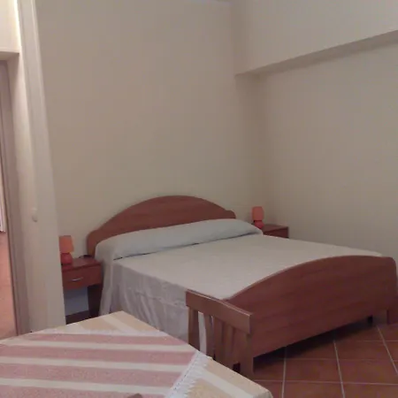 B&B La Petrosa 카스트로빌라리