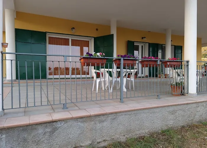 La Petrosa Alojamento de Acomodação e Pequeno-almoço Frascineto