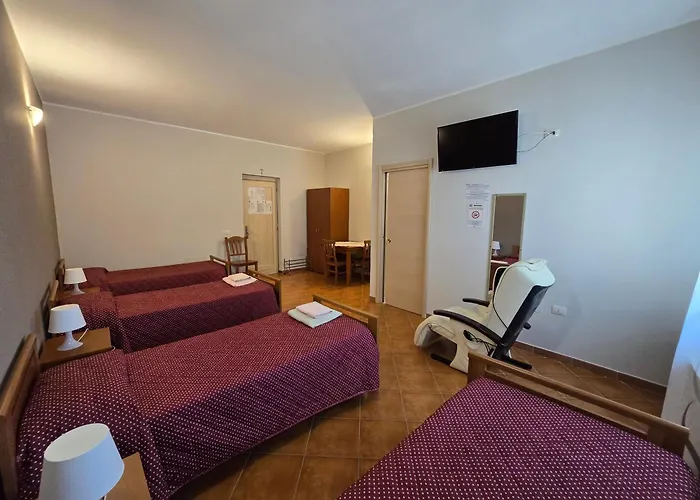 Alojamento de Acomodação e Pequeno-almoço La Petrosa Frascineto