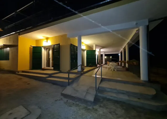 La Petrosa Alojamento de Acomodação e Pequeno-almoço 3*