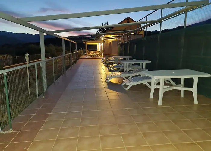 La Petrosa Alojamento de Acomodação e Pequeno-almoço Frascineto