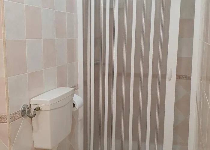 Alojamento de Acomodação e Pequeno-almoço La Petrosa