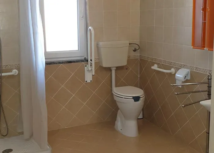 La Petrosa Alojamento de Acomodação e Pequeno-almoço 3*